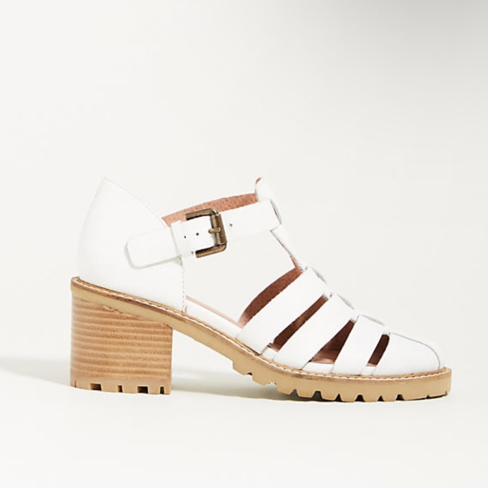 Seychelles Social Butterfly Women's Tan White Strappy‎ Block Heel Sandals